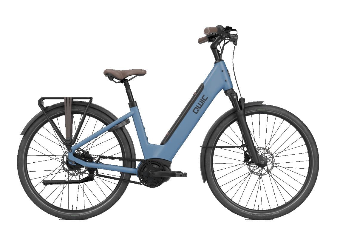 QWIC Elan Flow elektrische stadsfiets in blauw met lage instap, Bosch middenmotor, verende voorvork en hydraulische schijfremmen, zijaanzicht